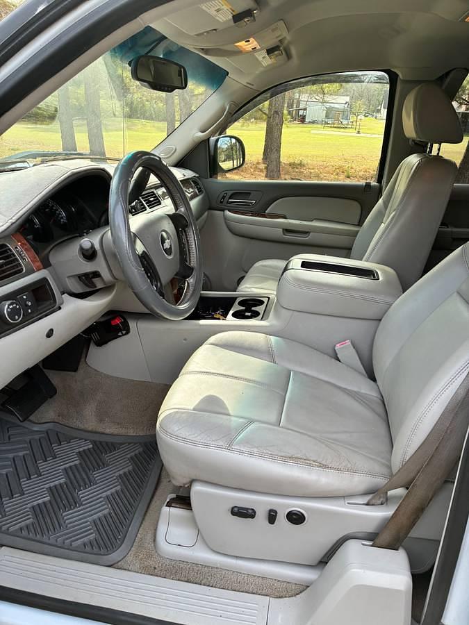 Used 2007 Chevrolet Silverado 1500 LTZ Extended Cab Flatbed