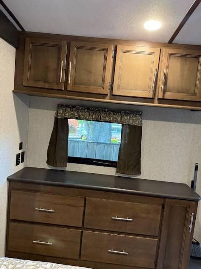 Used 2020 Keystone Cougar 30RKD Travel Trailer