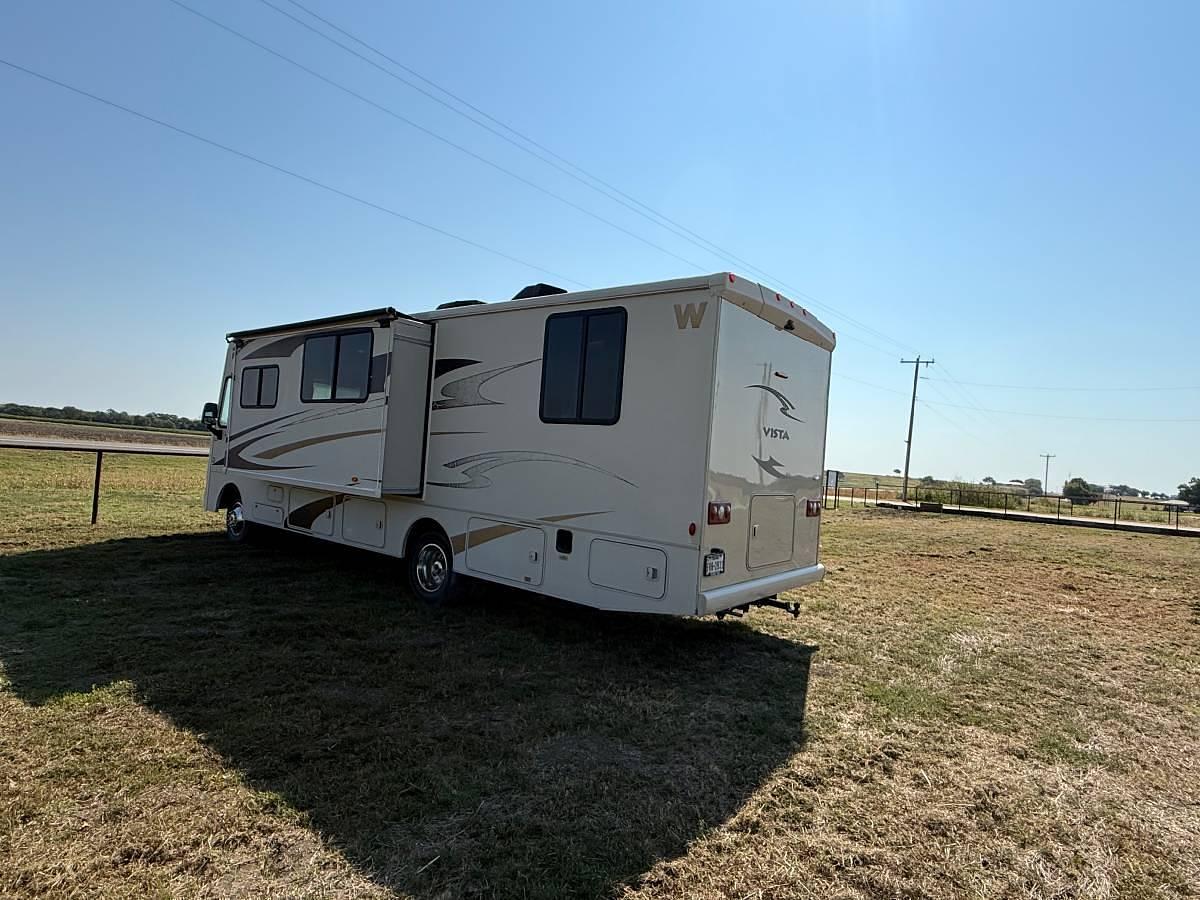 Used 2015 Winnebago Vista Class A Motorhome