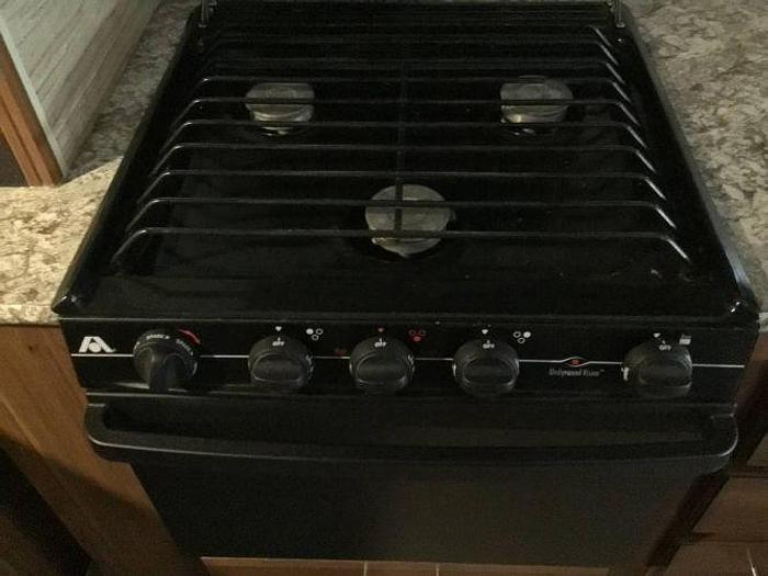 Used 2017 Jayco Alante 32N