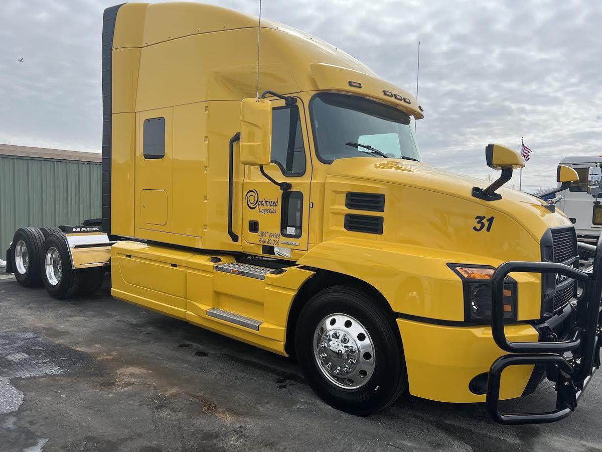 Used 2024 Mack Anthem 64T Sleeper Semi Truck