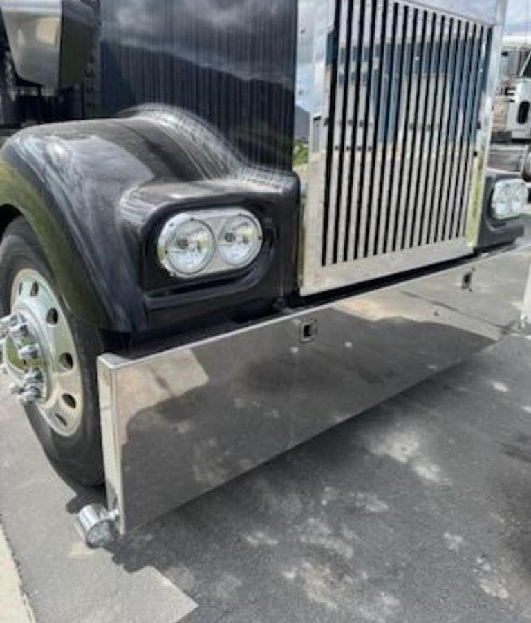 Used 2008 Kenworth W900