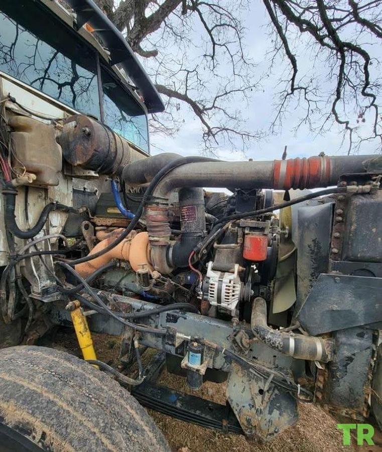Used 1993 International 9400 Dump Truck