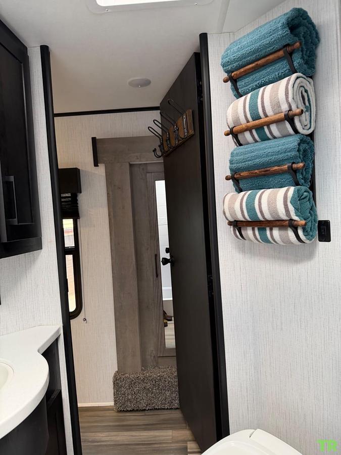 Used 2021 Heartland Gravity 3610 Fifth-Wheel Toy Hauler