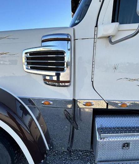 Used 2012 Freightliner Coronado 132