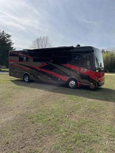 Used 2022 Tiffin Allegro Breeze 33BR