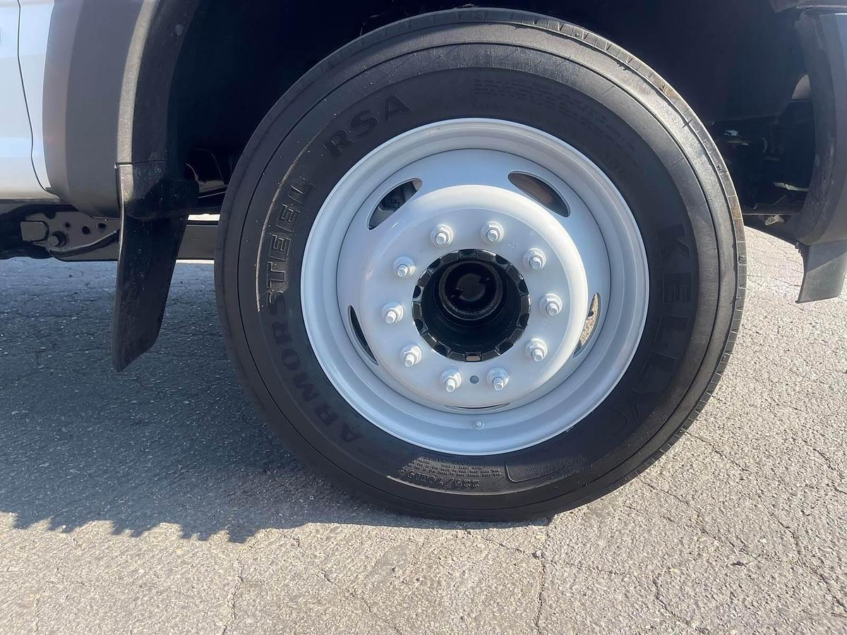 Used 2017 Ford F550 Long Flatbed Truck