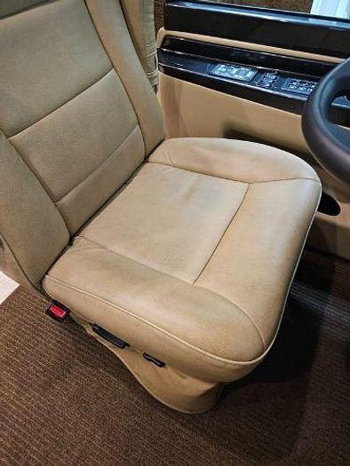 Used 2015 Newmar Dutch Star 4018