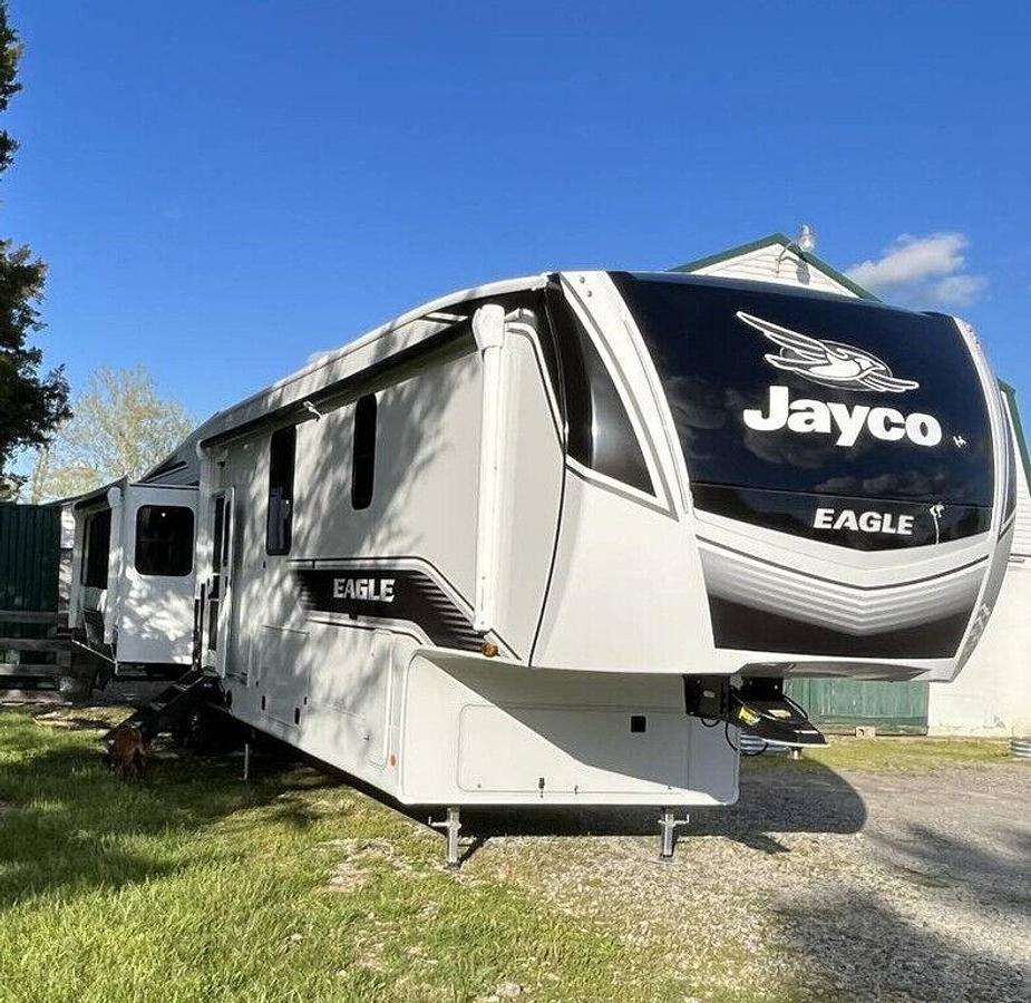 Used 2024 Jayco Eagle 370FBTS