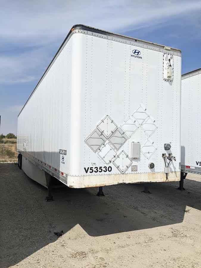Used 2008 Hyundai Enclosed Trailer