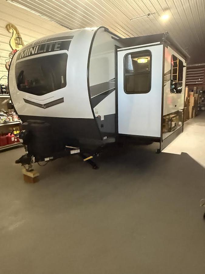 Used 2024 Forest River Rockwood Mini Lite 2506s