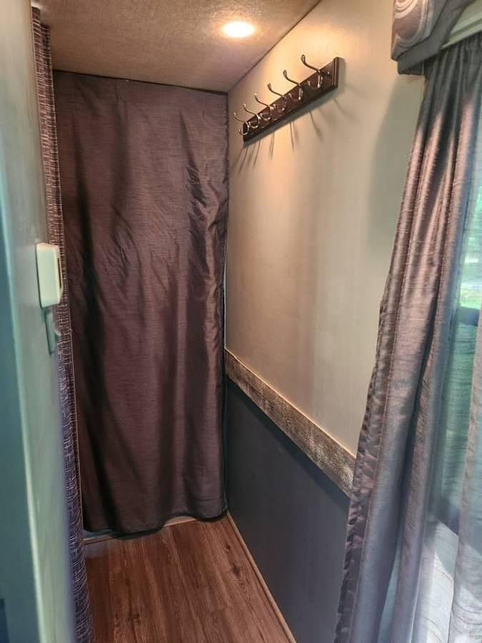 Used 2013 Fleetwood Jamboree Sport Class C Motorhome