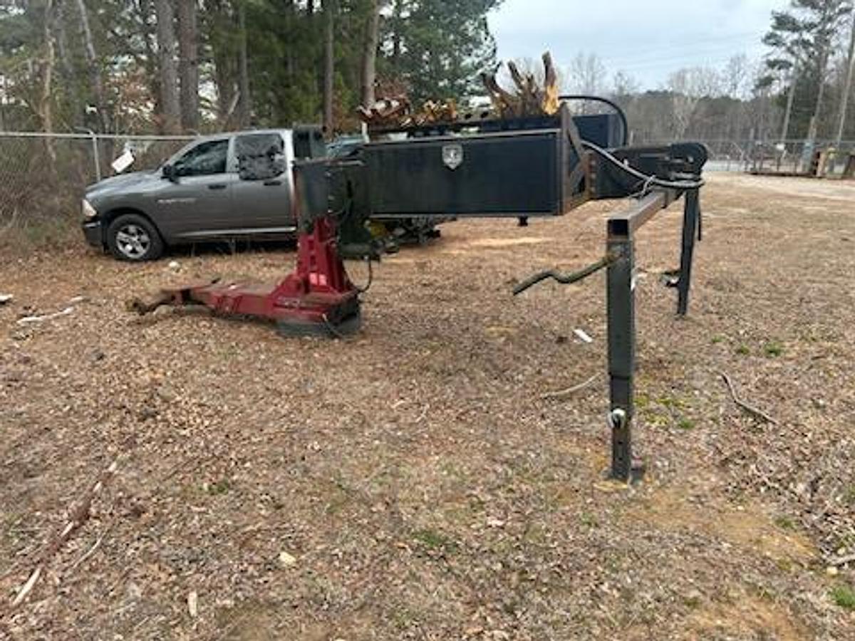 Used 2005 Freightliner Cascadia