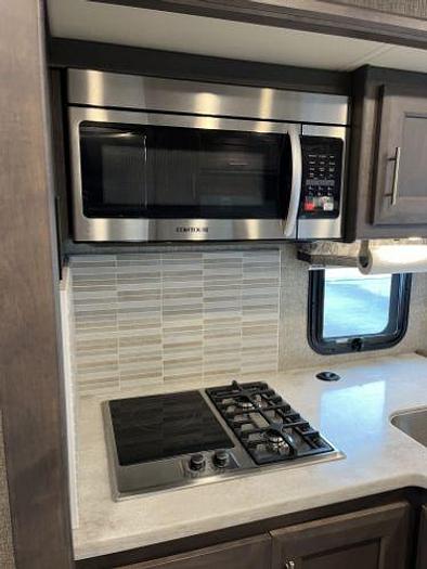 Used 2021 Thor Motor Coach Magnitude RB34