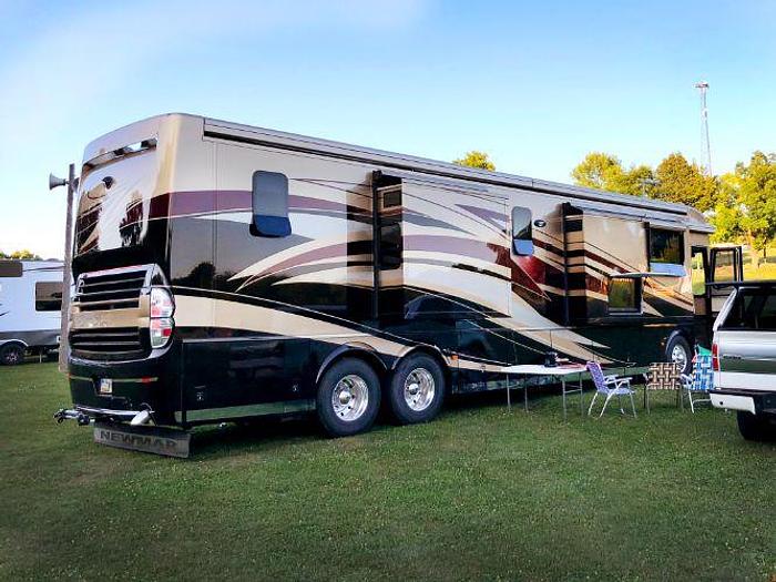 Used 2012 Newmar King Aire 4584