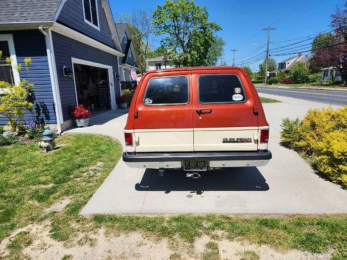 Used 1990 Chevrolet Suburban Silverado Package