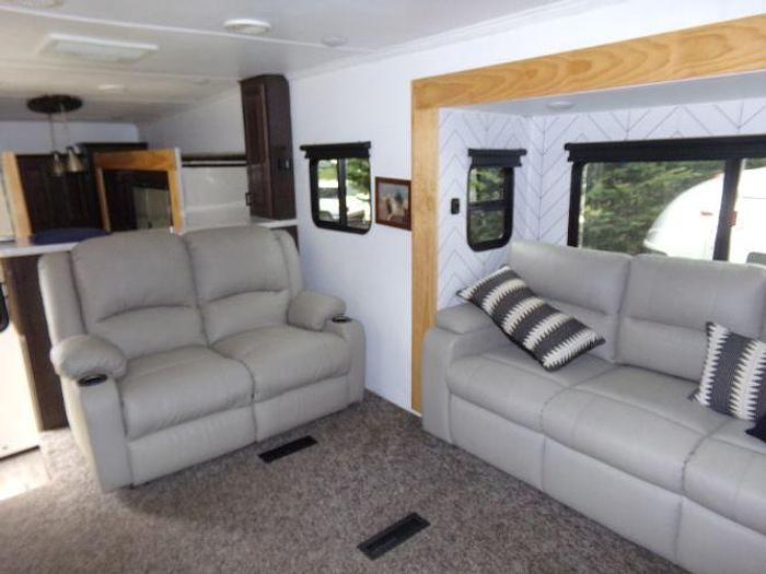 Used 2020 Heartland Elkridge 40FLFS