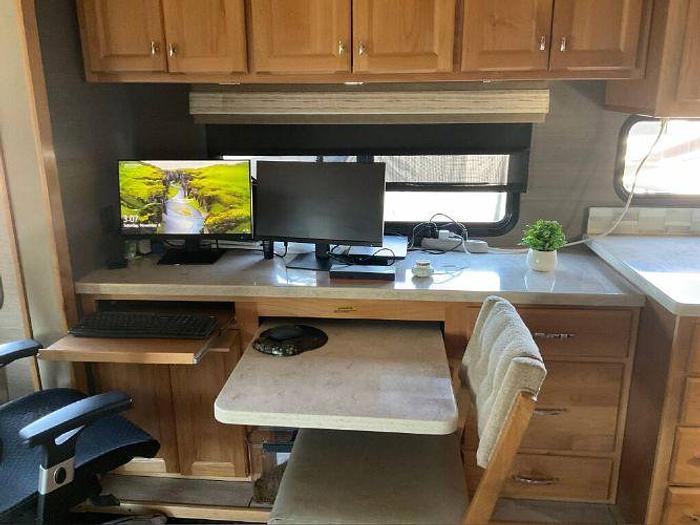 Used 2014 Tiffin Allegro Red 33AL