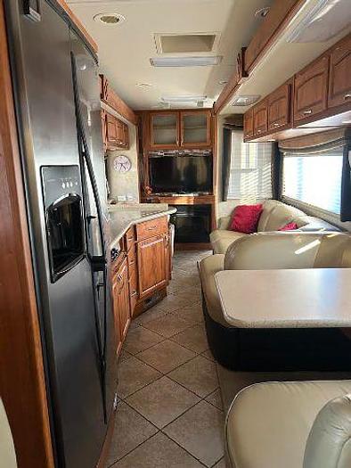 Used 2008 Monaco KNIGHT 40SKQ