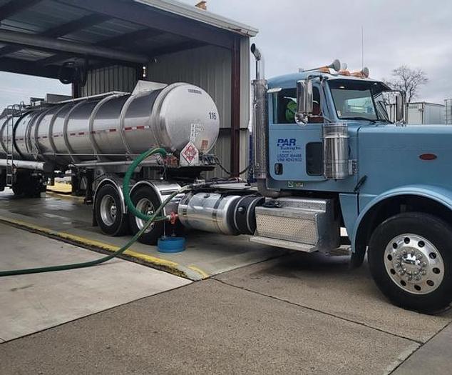 Used 2017 Peterbilt 389