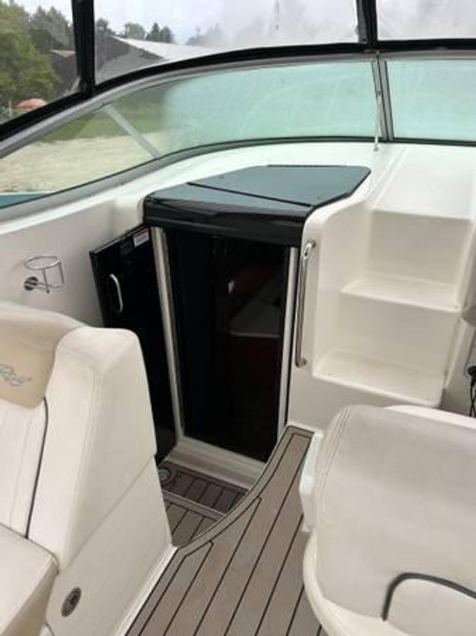 Used 2010 SEA RAY SUNDANCER 310