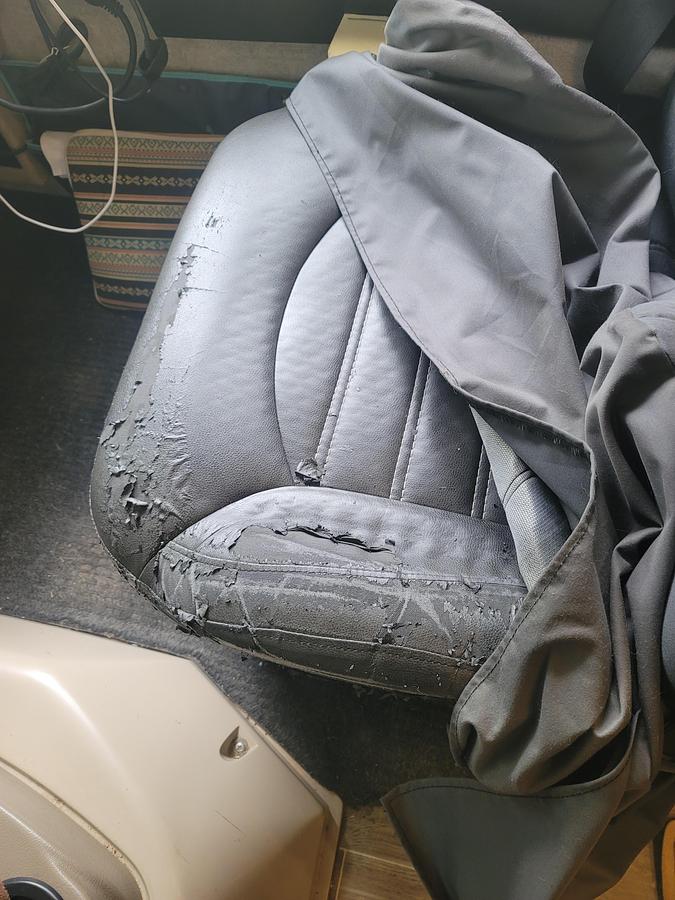 Used 2020 Thor Motor Coach Miramar 37.1 Class A Motorhome