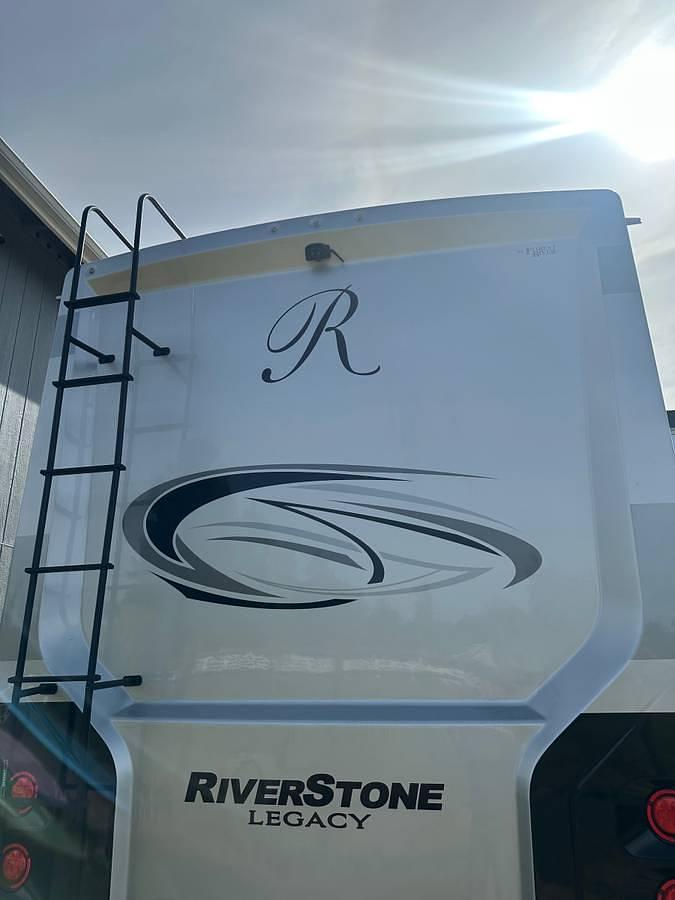 Used 2021 Forest River RiverStone Legacy 39RKFB