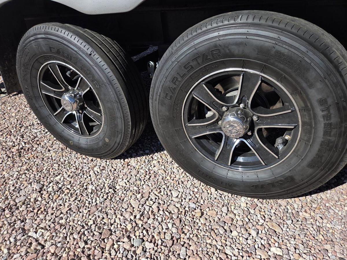 Used 2020 Northwood Grande Ronde Arctic Fox 27-5L Fifth Wheel