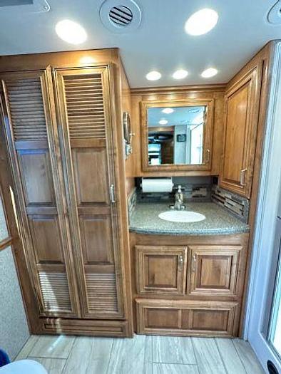 Used 2019 Forest River Berkshire XL 40C