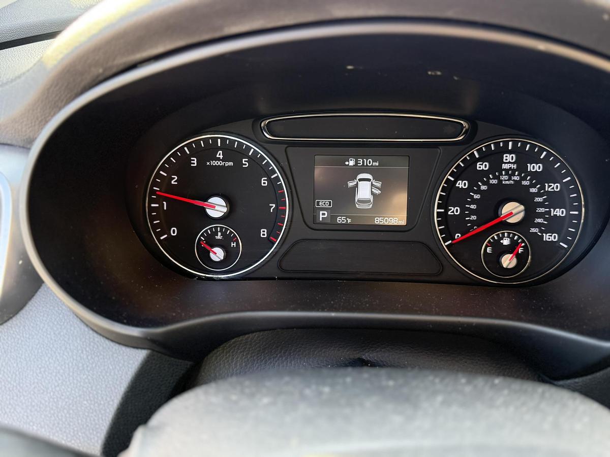 Used 2019 Kia Sorento LX 2WD