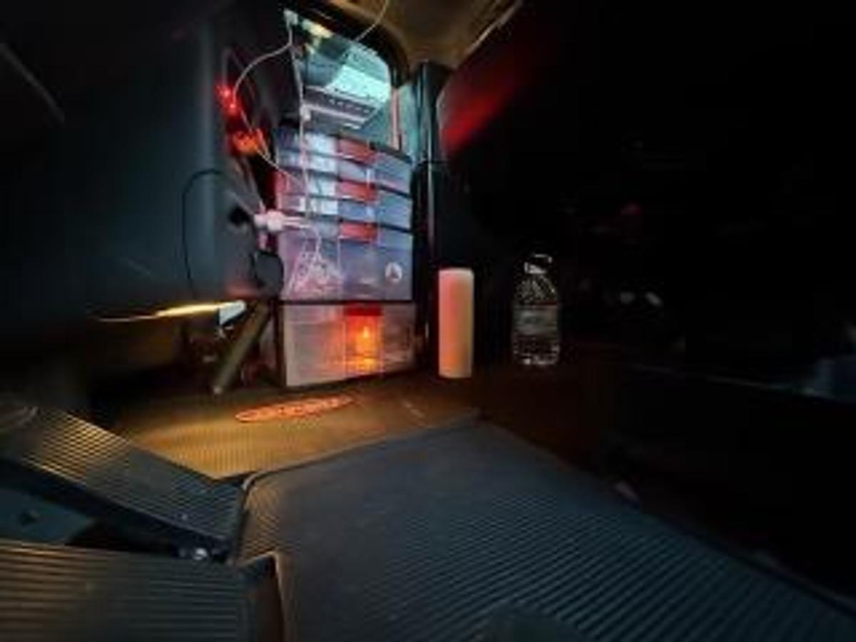 Used 2020 Peterbilt 389 Car Hauler