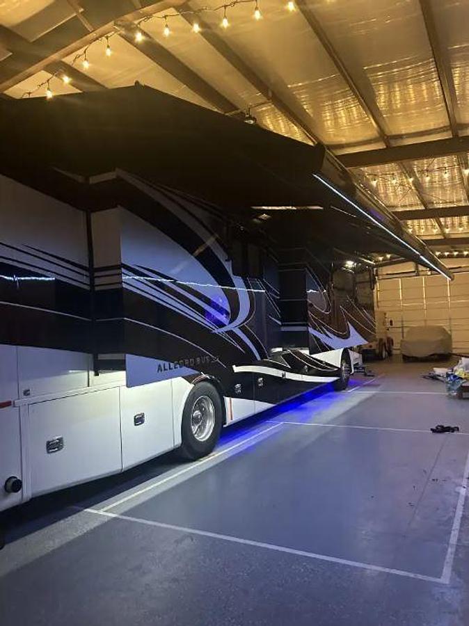 Used 2021 Tiffin Motorhomes ALLEGRO BUS 40 IP Class A Motorhome