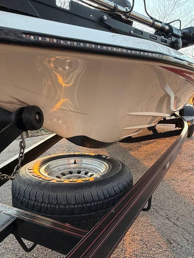 Used 1994 Champion Elite 191