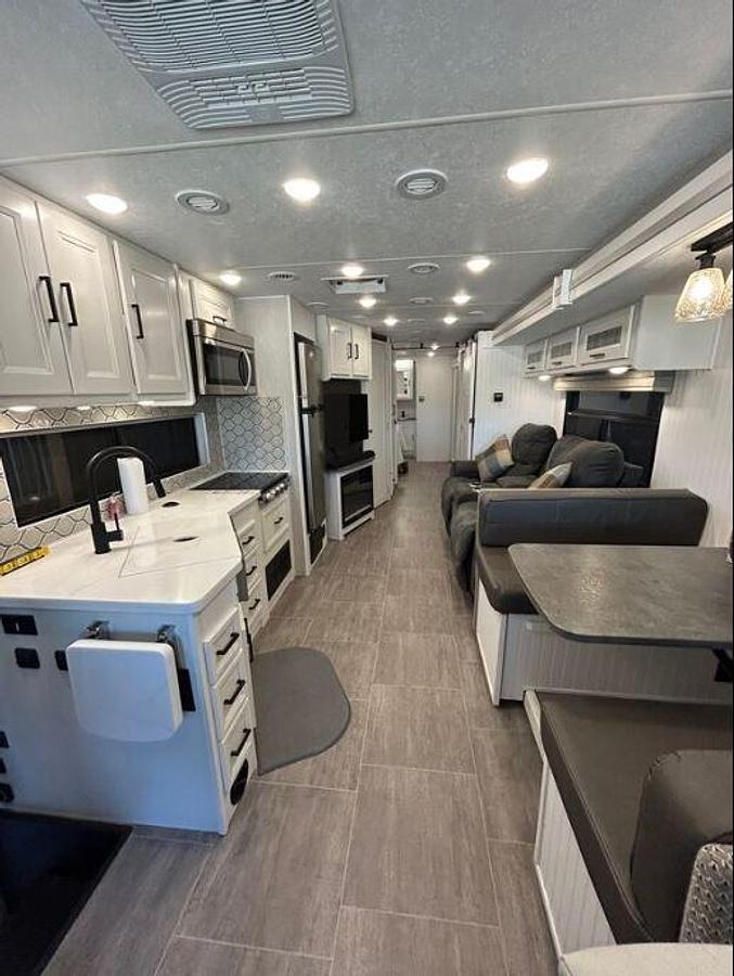 Used 2023 Coachmen Encore 375RB