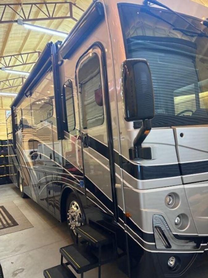 Used 2023 Holiday Rambler Nautica 33TL