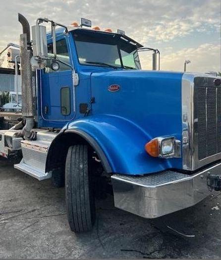 Used 2014 Peterbilt 367