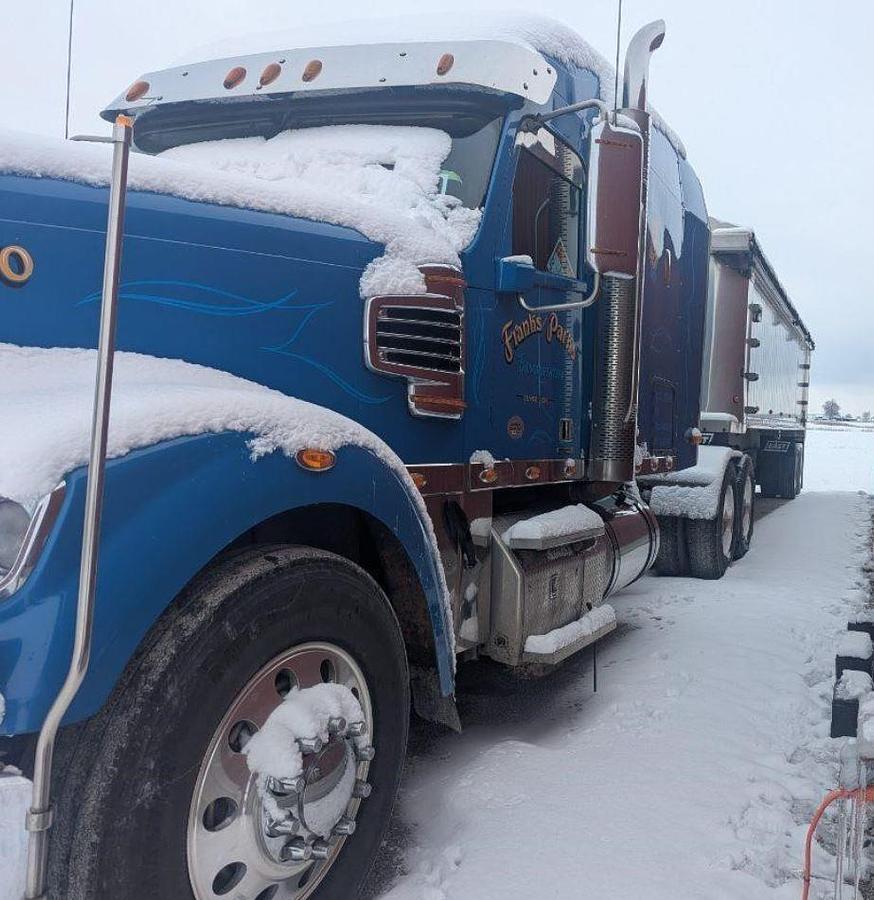Used 2016 Freightliner Coronado 114
