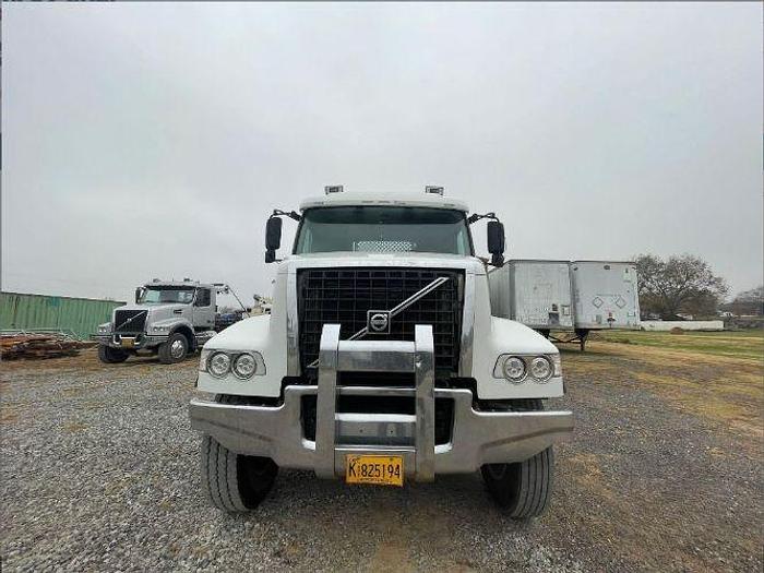 Used 2014 Volvo VHD84F200