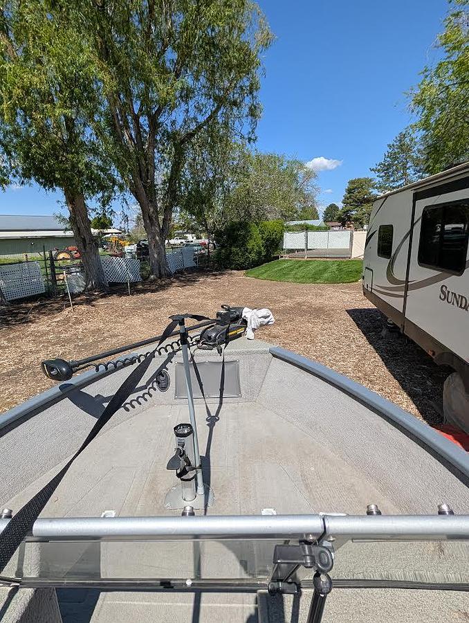 Used 2006 Starcraft Starfish 176S