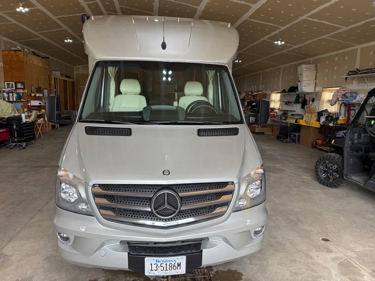 Used 2016 Pleasure-Way Plateau