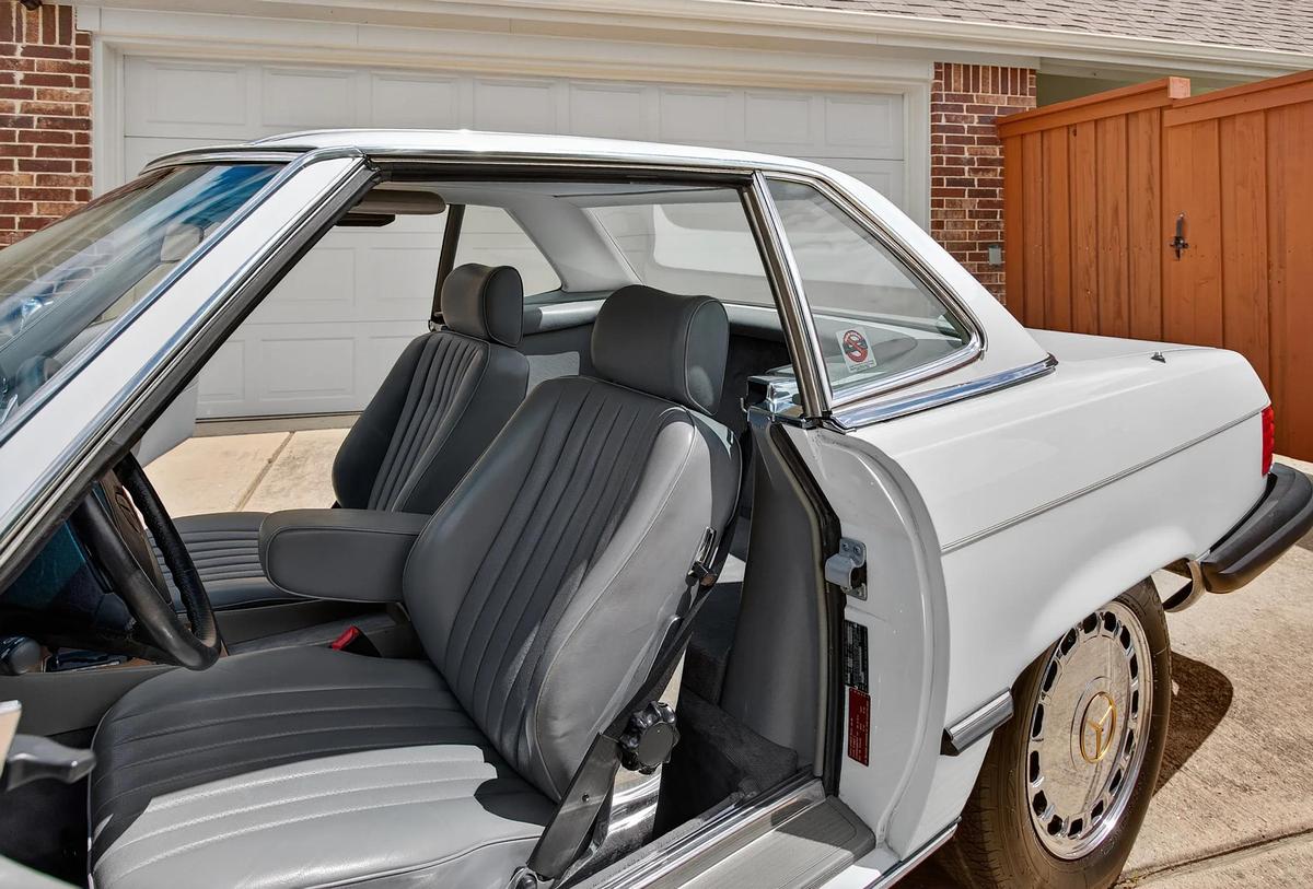 Used 1988 Mercedes-Benz 560 SL