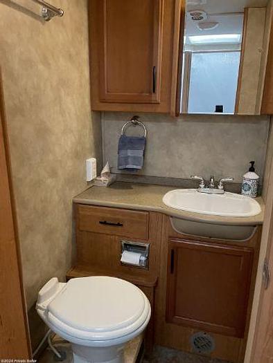 Used 2016 Fleetwood Flair 26E