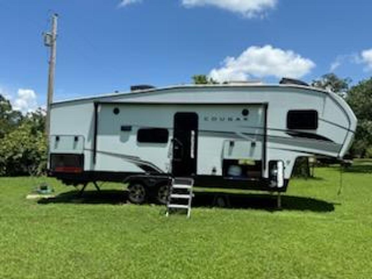 Used 2024 Keystone Cougar Sport 2400RE