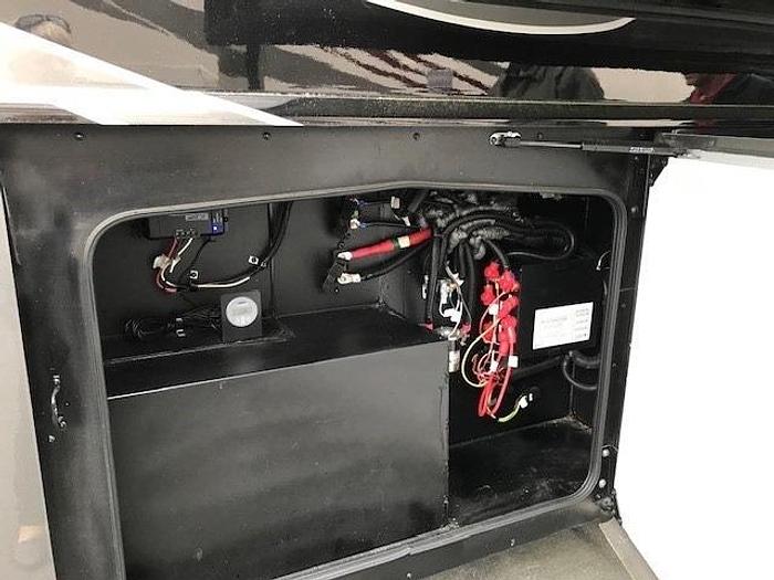 Used 2019 Holiday Rambler Navigator 38K