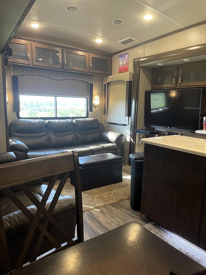 Used 2019 Forest River Cedar Creek Silverback 37MBH