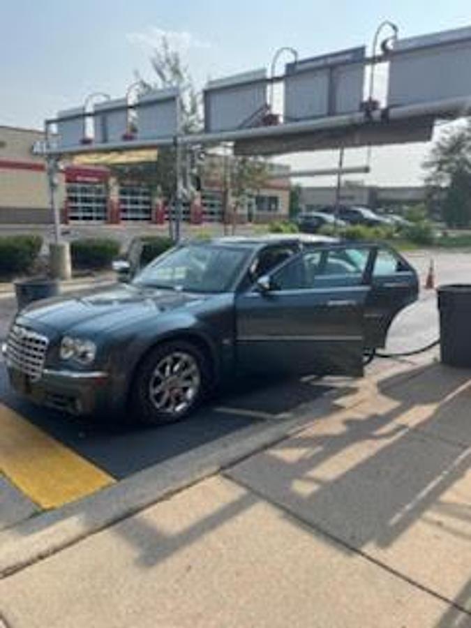 Used 2009 Chrysler 300C (formerly owned by President Barack Obama)