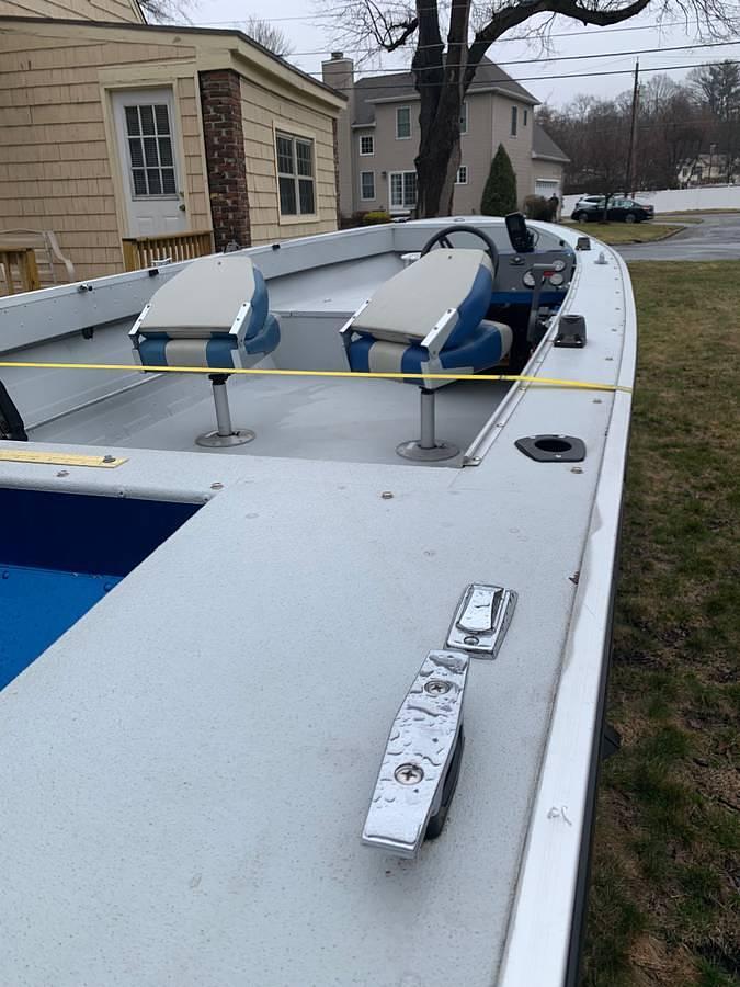 Used 1989 Grumman Fishing Boat With Trailer