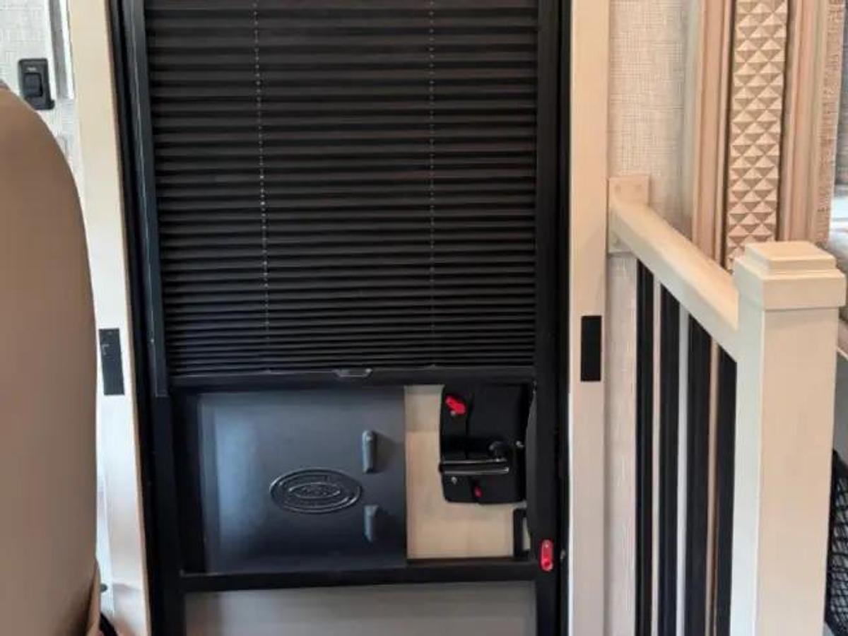 Used 2023 Newmar Bay Star 3629 Class A Motorhome