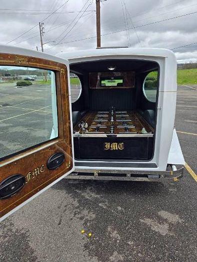 Used 2023 Classic Rosewood Grand O' Vale Hearse