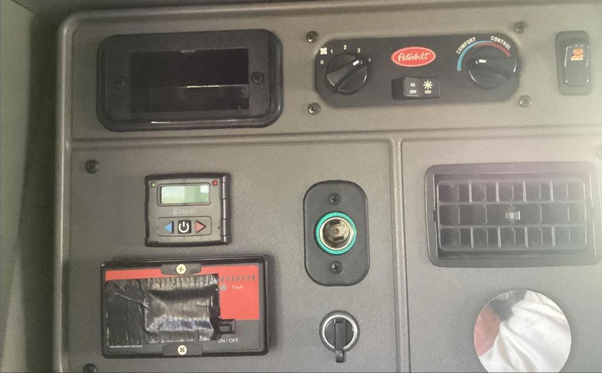 Used 2017 Peterbilt 389